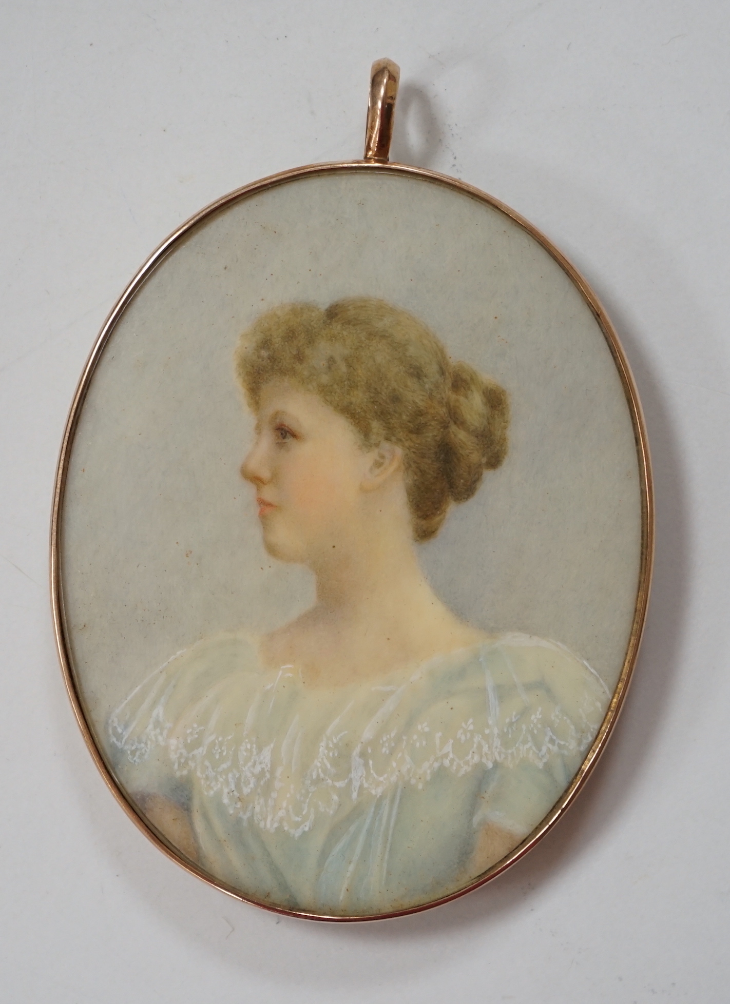 English School circa 1910, Portrait miniature of a lady, watercolour on ivory, 7.2 x 5.6cm. CITES Submission reference HBB25F63